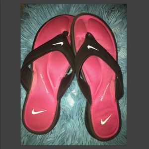 Nike Flip Flops